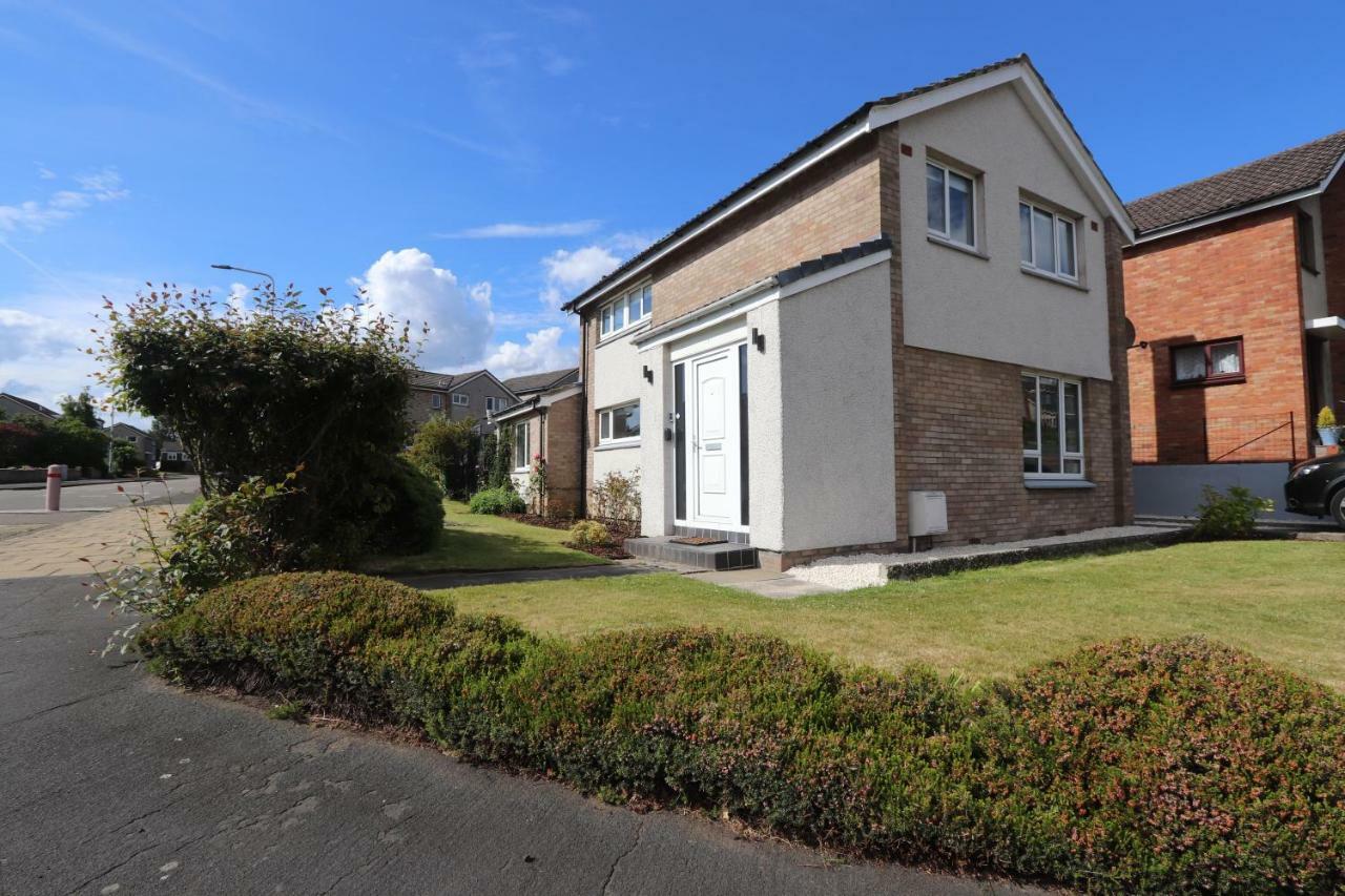 Dunfermline - Luxury 3 Bedroom 2 Bathroom Detached House With Garden المظهر الخارجي الصورة